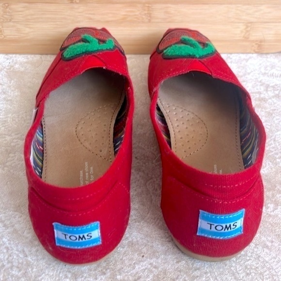 Brand New Toms Custom Cherry Red Sequin Sparkly Casual Slip On Shoes Flats - Picture 9 of 15